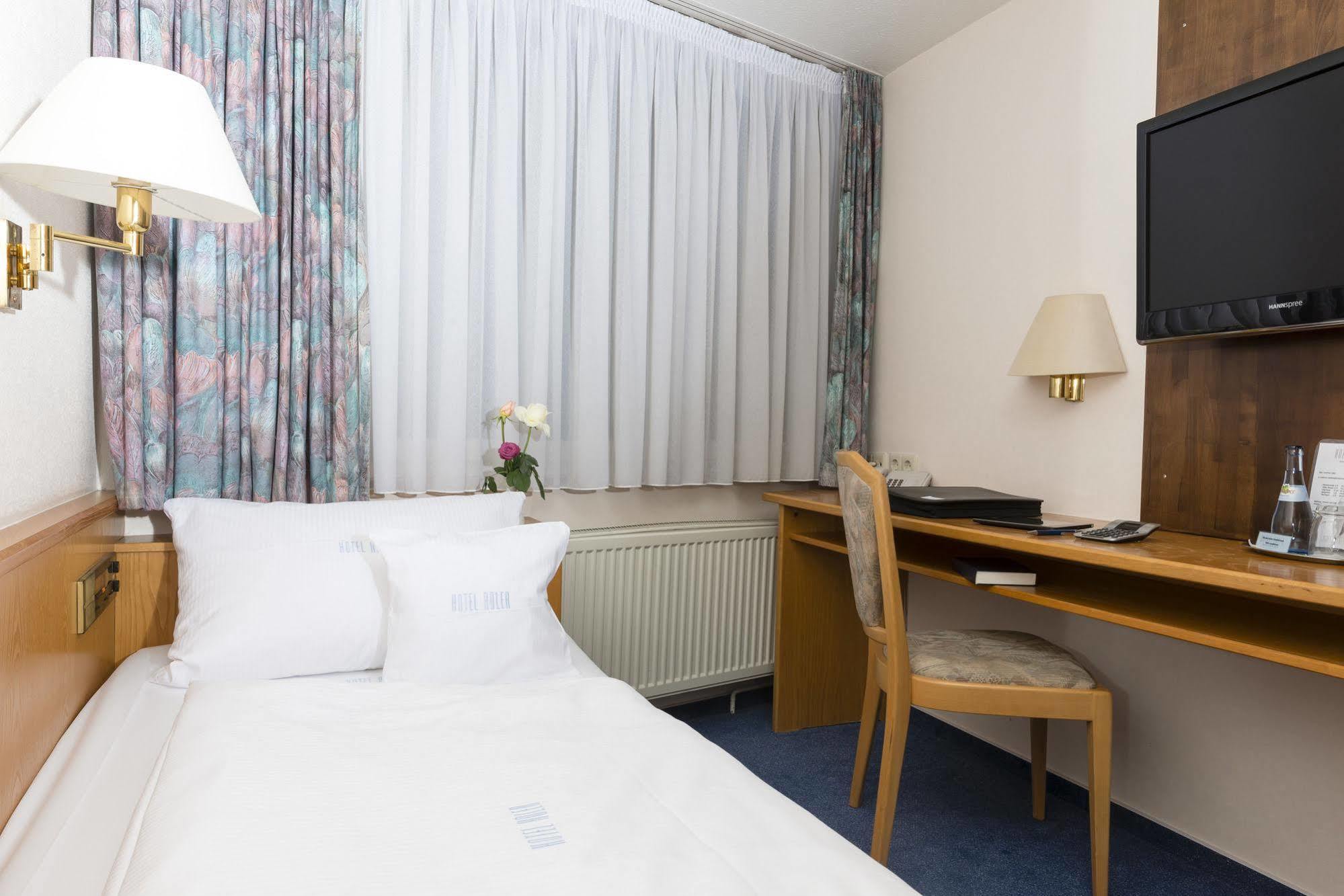 Hotel Adler Waiblingen  Exterior foto